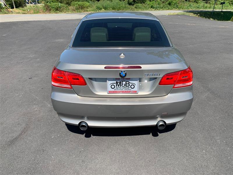 Used 2009 BMW 335i Convertible image 18
