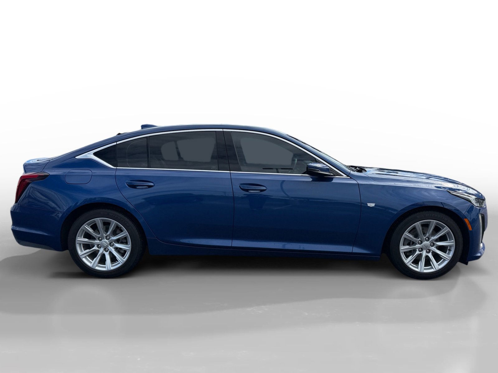 Used 2023 Cadillac CT5 Luxury image 6