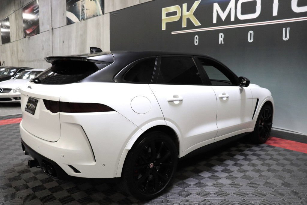 Used 2020 Jaguar F-PACE SVR AWD/4WD image 9