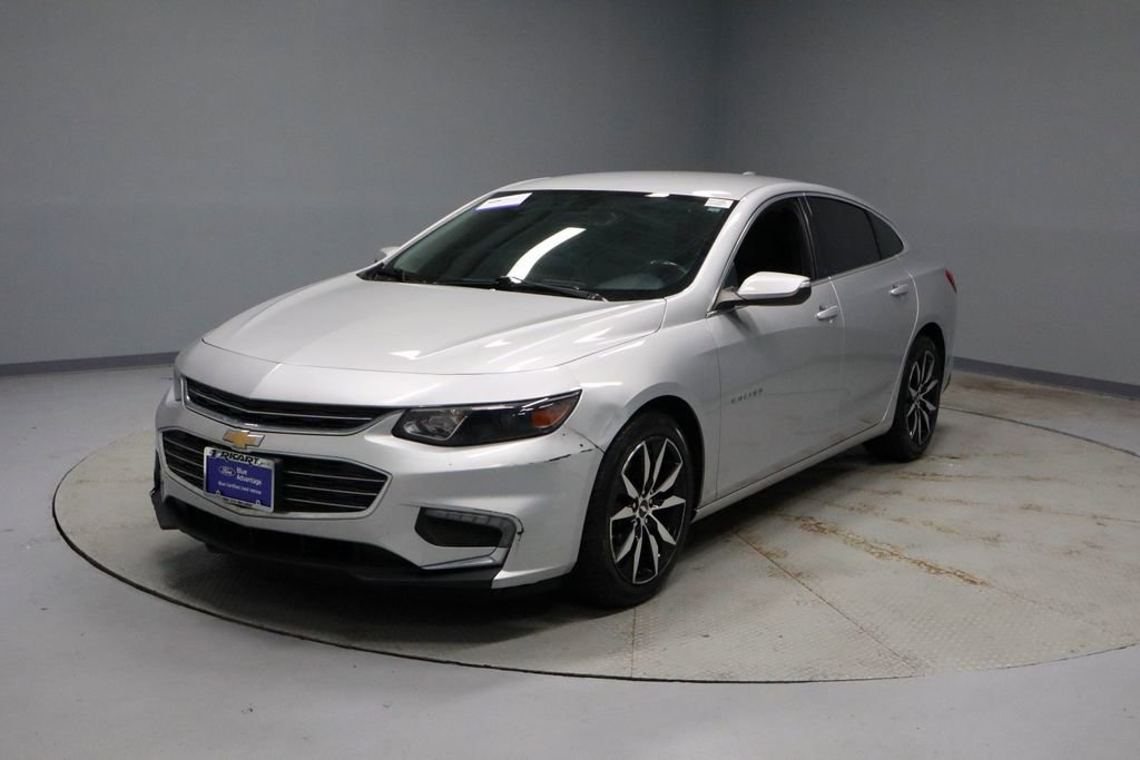 Used 2018 Chevrolet Malibu LT w/ Leather Package FWD image 6