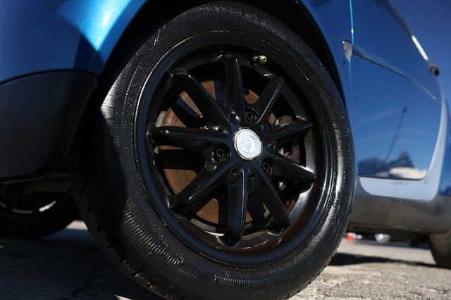 Used 2009 smart fortwo pure image 30