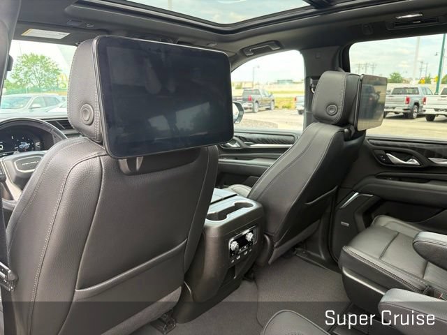 Used 2024 GMC Yukon XL Denali w/ Advanced Technology Package AWD/4WD image 25