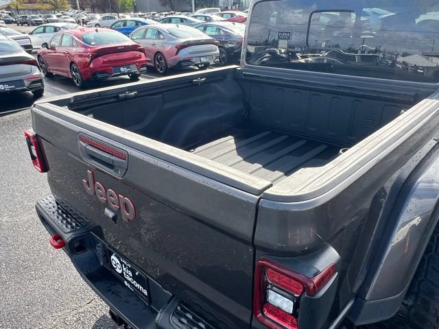 Used 2021 Jeep Gladiator Rubicon AWD/4WD image 8
