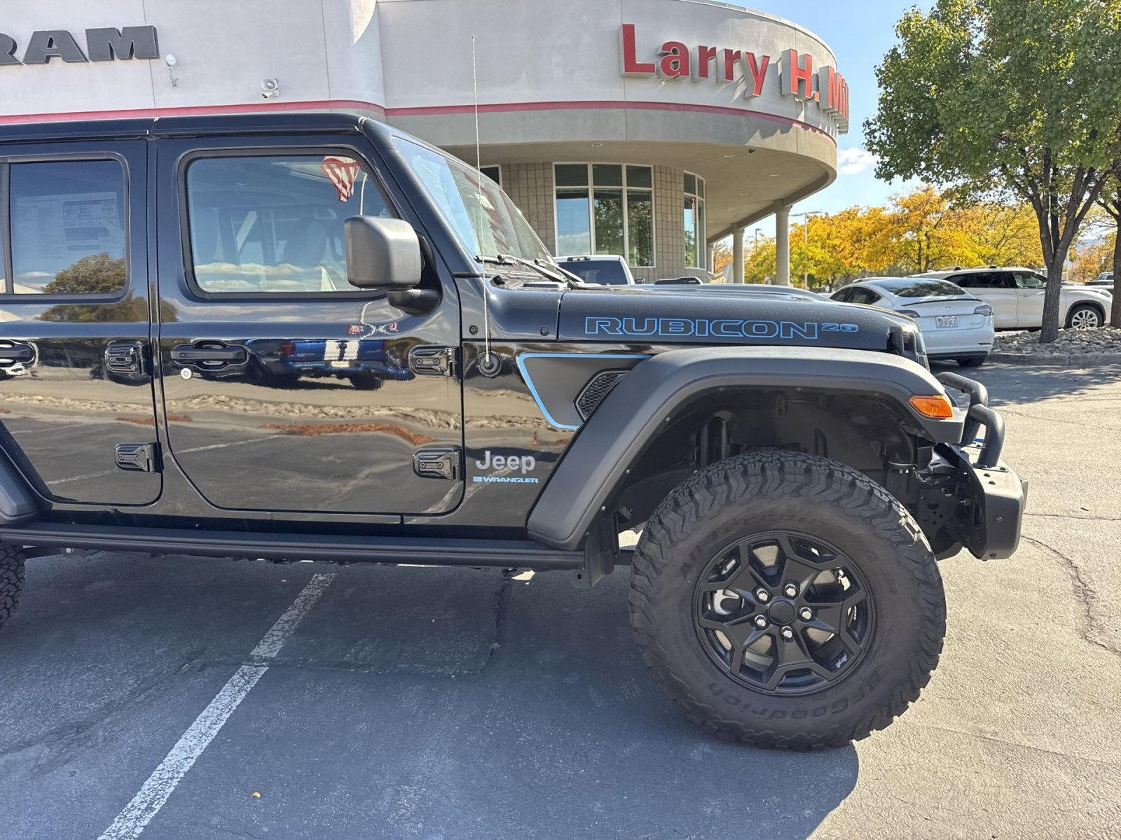 New 2023 Jeep Wrangler Unlimited Rubicon 4xe image 15