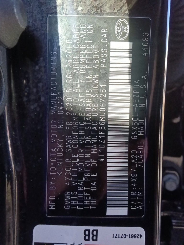 Used 2021 Toyota Avalon Limited image 35