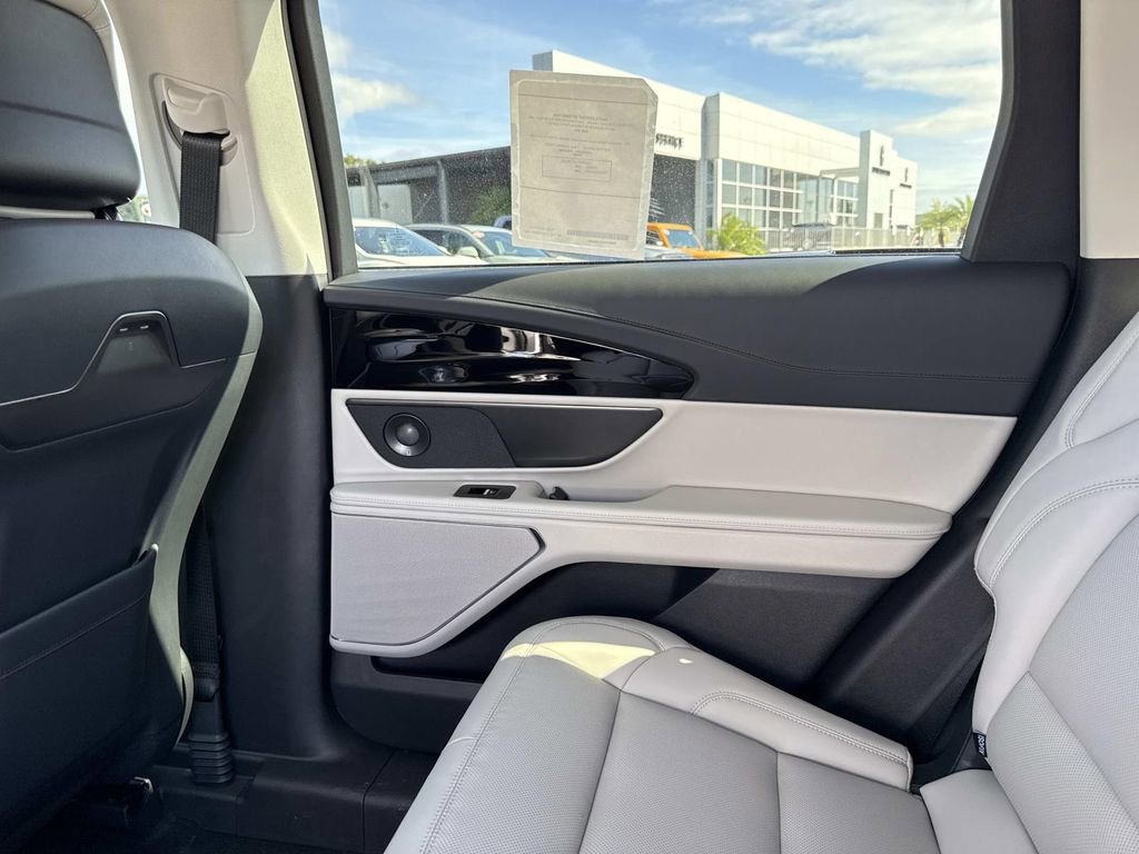 New 2026 Lincoln Nautilus Premier w/ Equipment Group 102A image 15