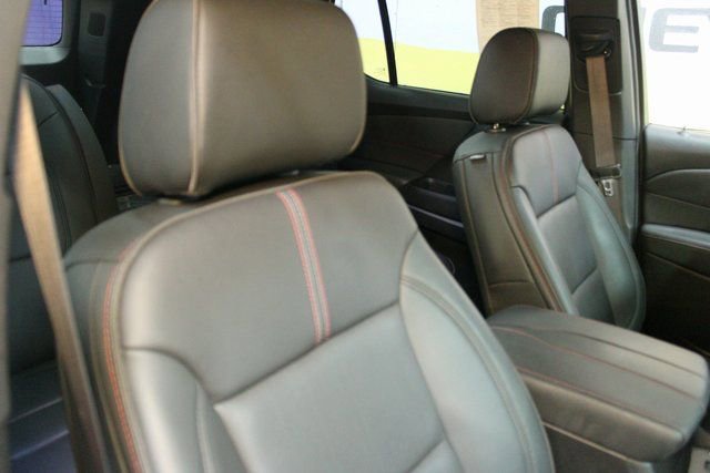 Used 2023 Chevrolet Traverse RS w/ LPO, Floor Liner Package image 8