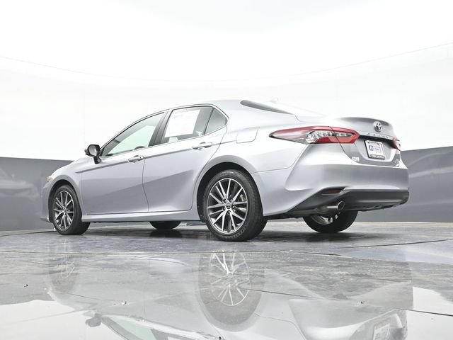 Used 2024 Toyota Camry XLE FWD image 44