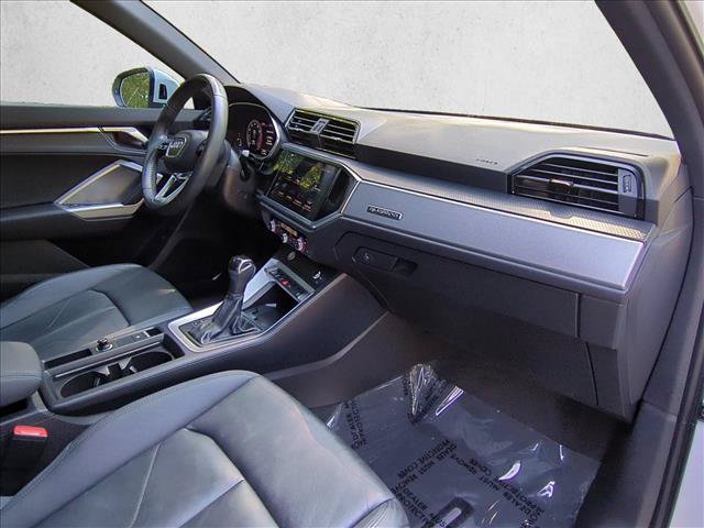 Used 2020 Audi Q3 2.0T Premium Plus w/ Premium Plus Package AWD/4WD image 26