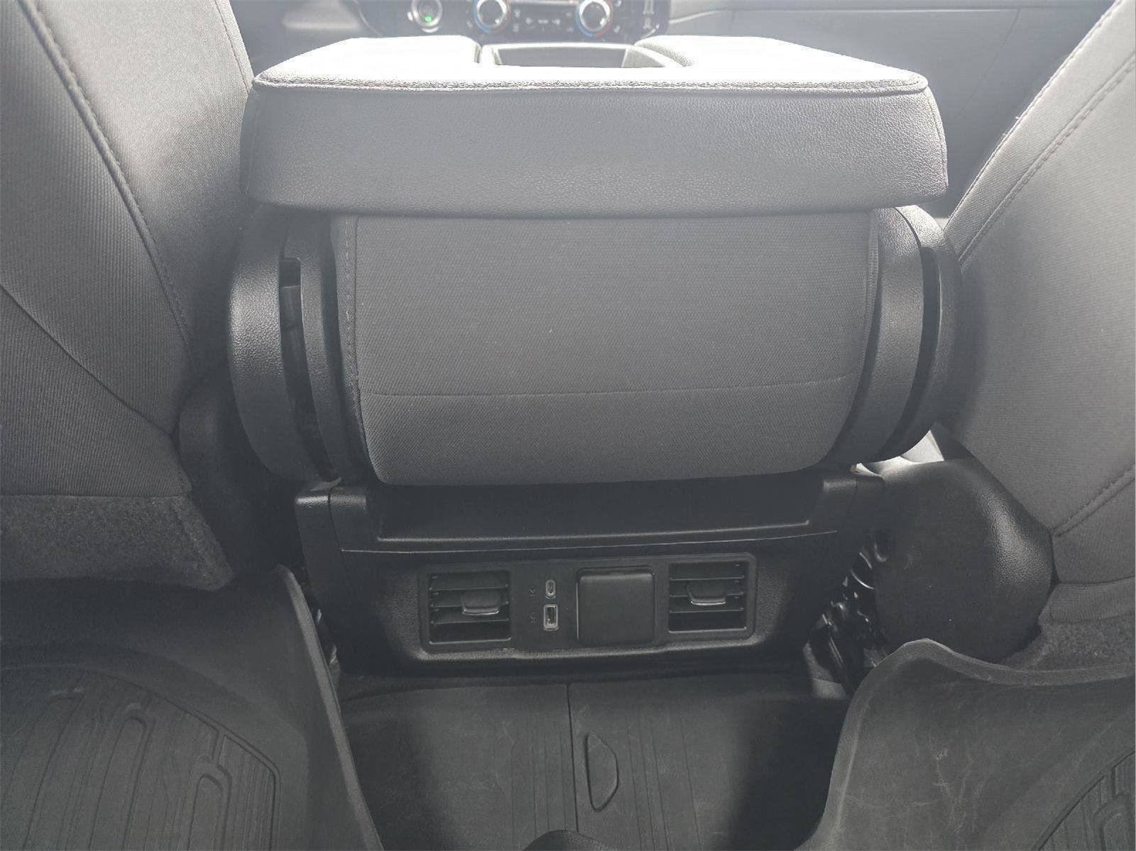 Used 2022 GMC Sierra 1500 Elevation w/ LPO, Elevation Black Package image 26