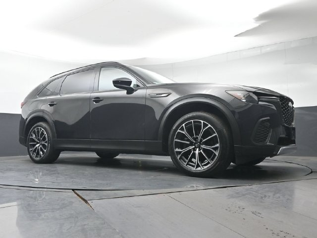 Certified 2025 MAZDA CX-70 Plug-In Hybrid w/ Premium Plus AWD/4WD image 32