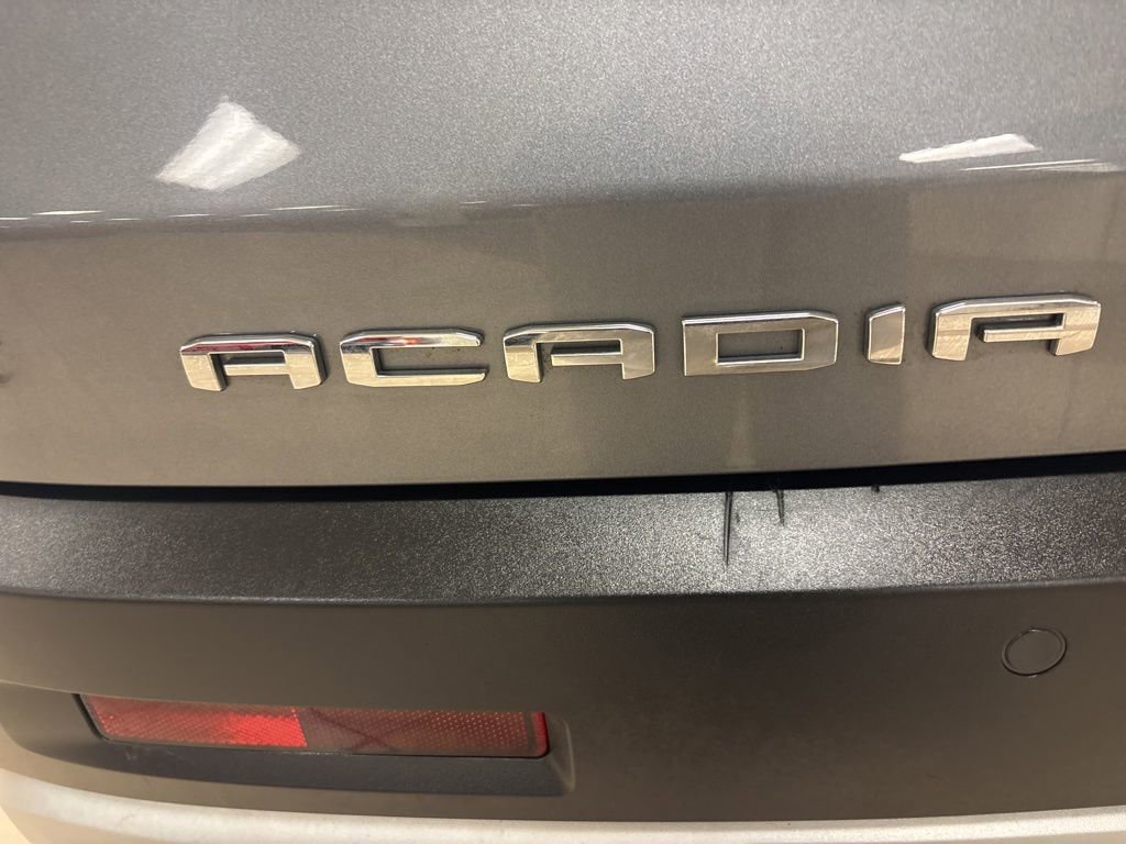 Used 2021 GMC Acadia SLE w/ Driver Convenience Package AWD/4WD image 10