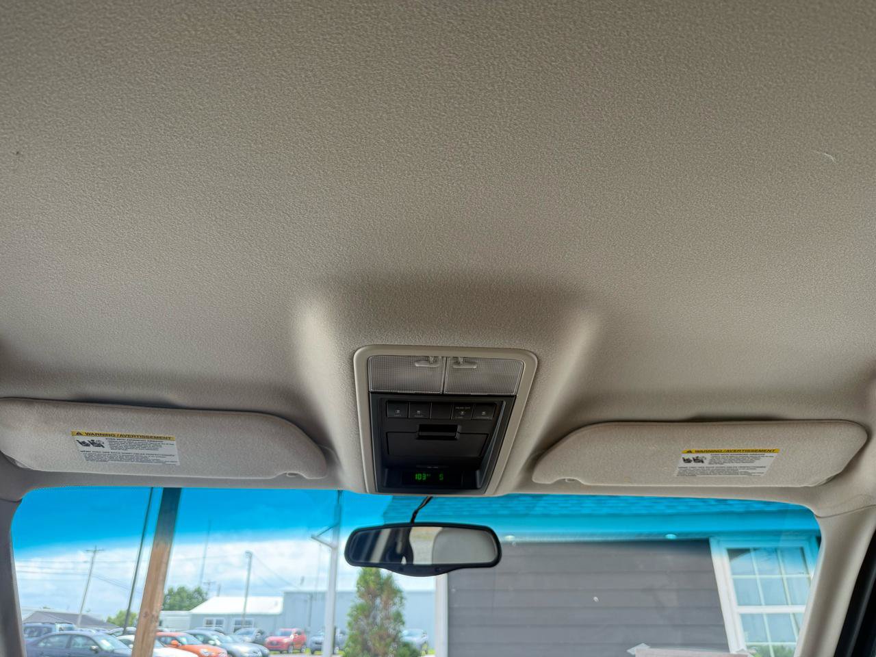 Used 2005 Ford Freestar SEL FWD image 28