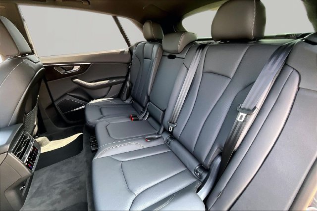 New 2026 Audi Q8 Premium Plus AWD/4WD image 28