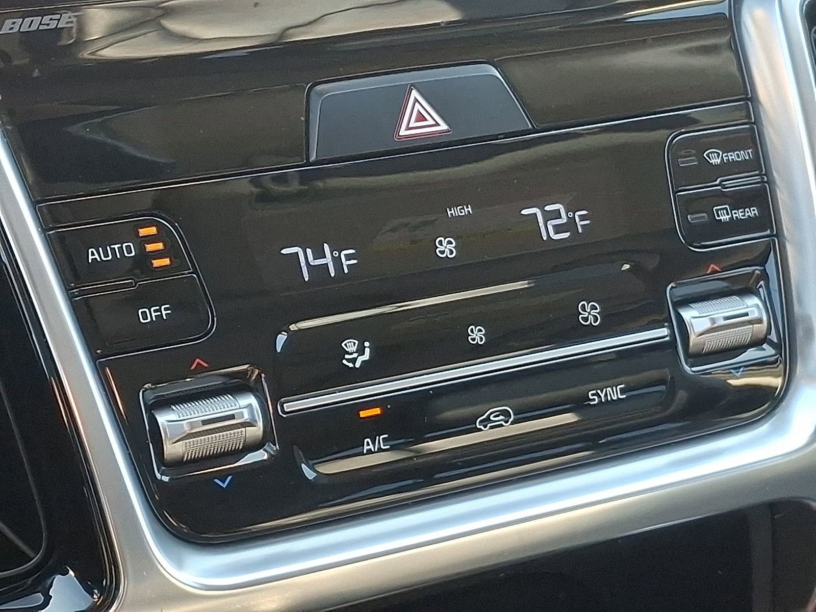 Used 2023 Kia Sorento SX Prestige image 16