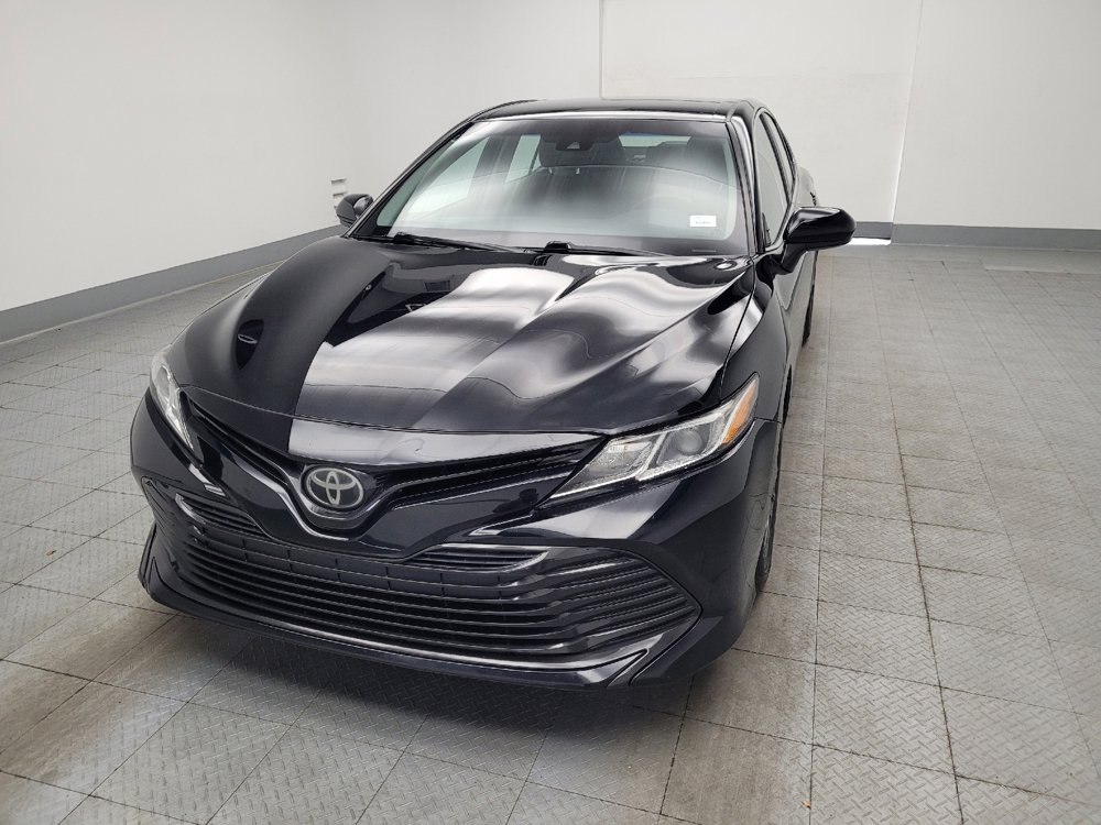 Used 2018 Toyota Camry FWD image 15
