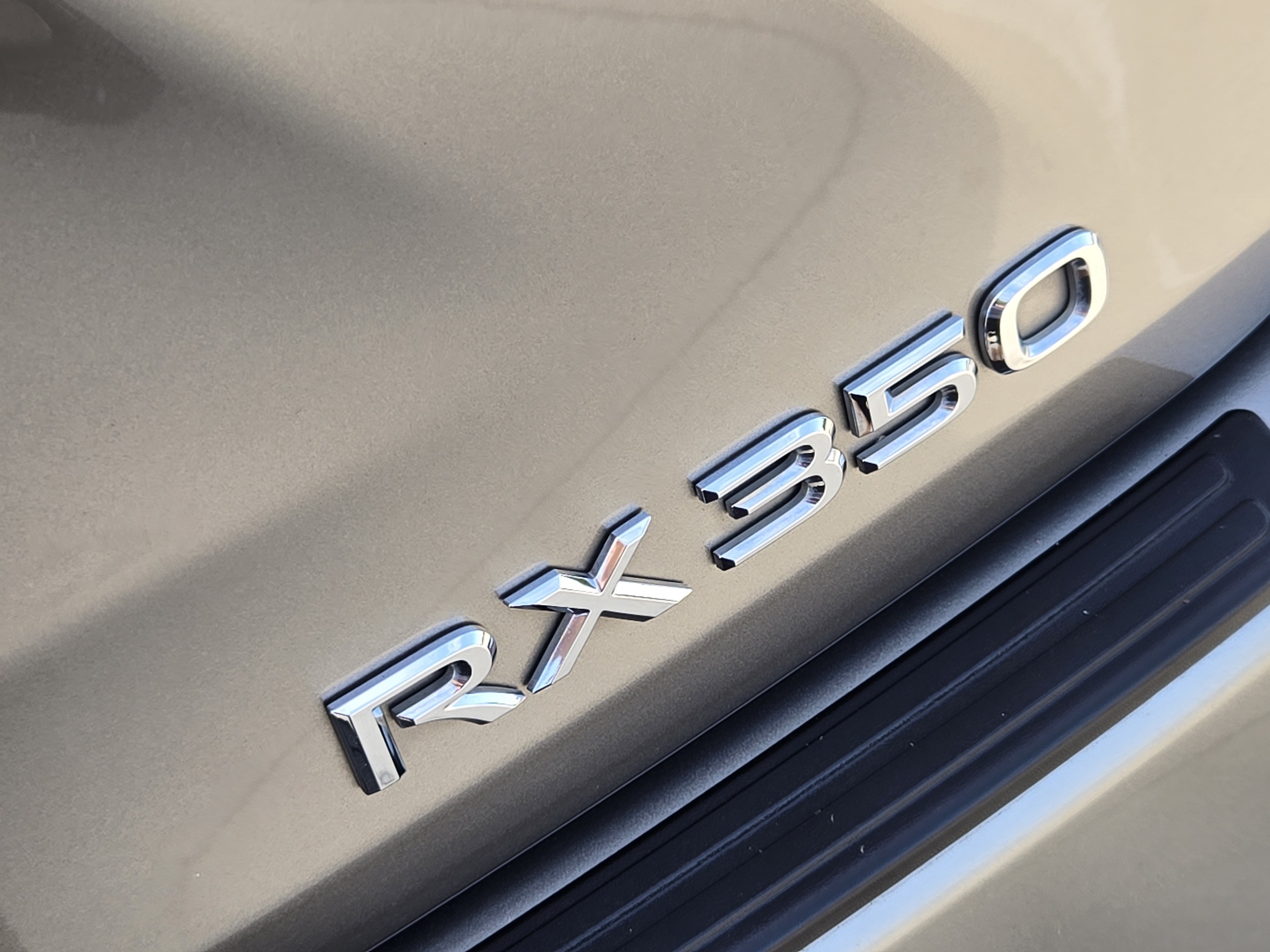 Used 2020 Lexus RX 350 FWD w/ Accessory Package image 33