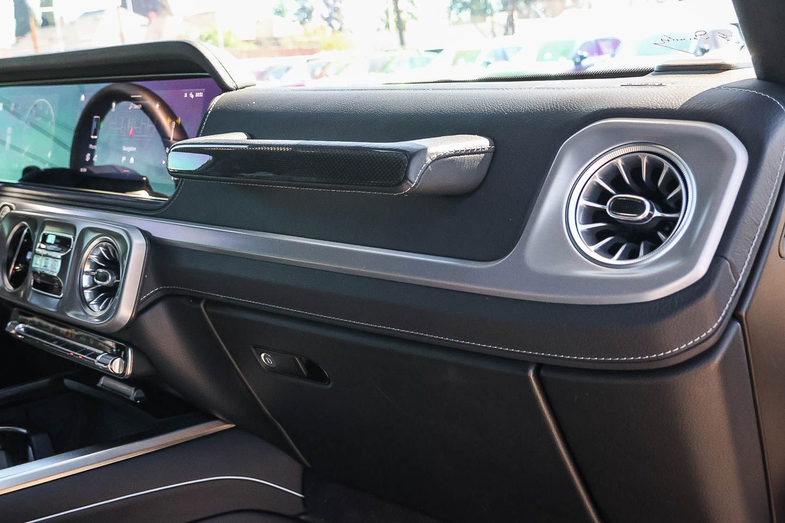 Used 2025 Mercedes-Benz G 550 image 20