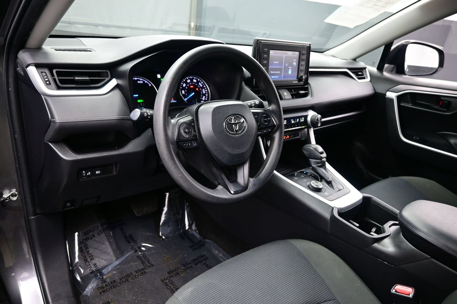 Used 2022 Toyota RAV4 LE AWD/4WD image 12