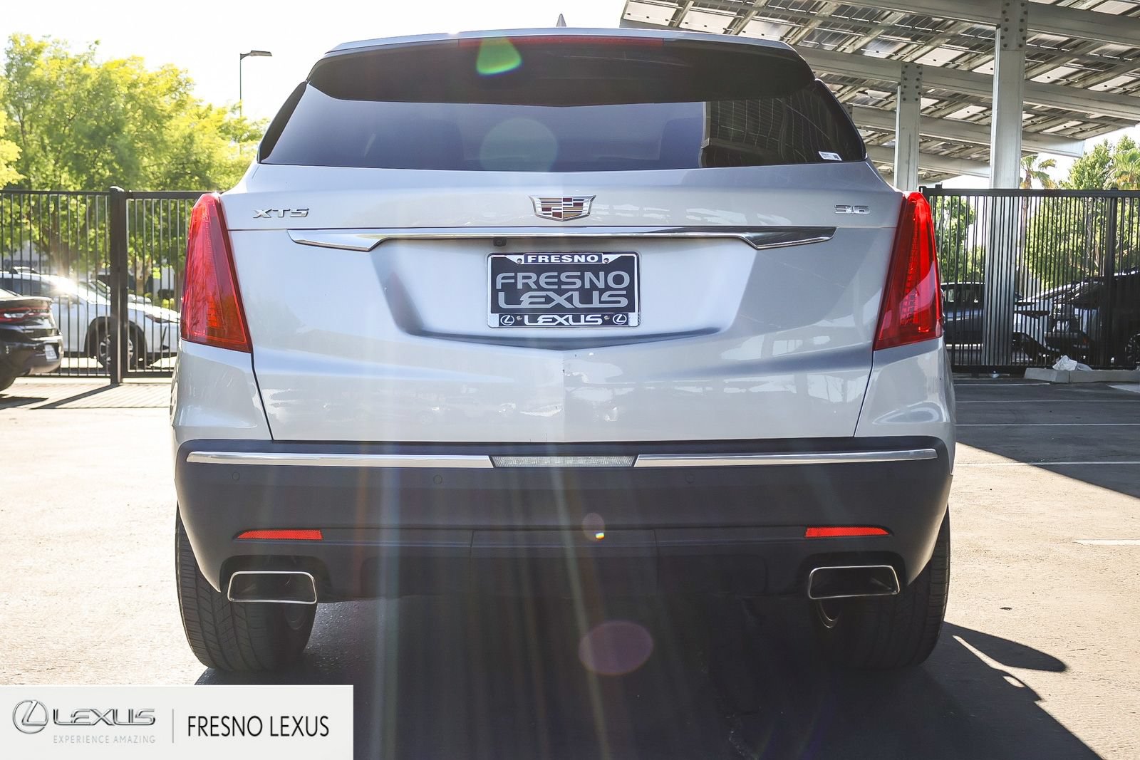 Used 2018 Cadillac XT5 Premium Luxury FWD image 5