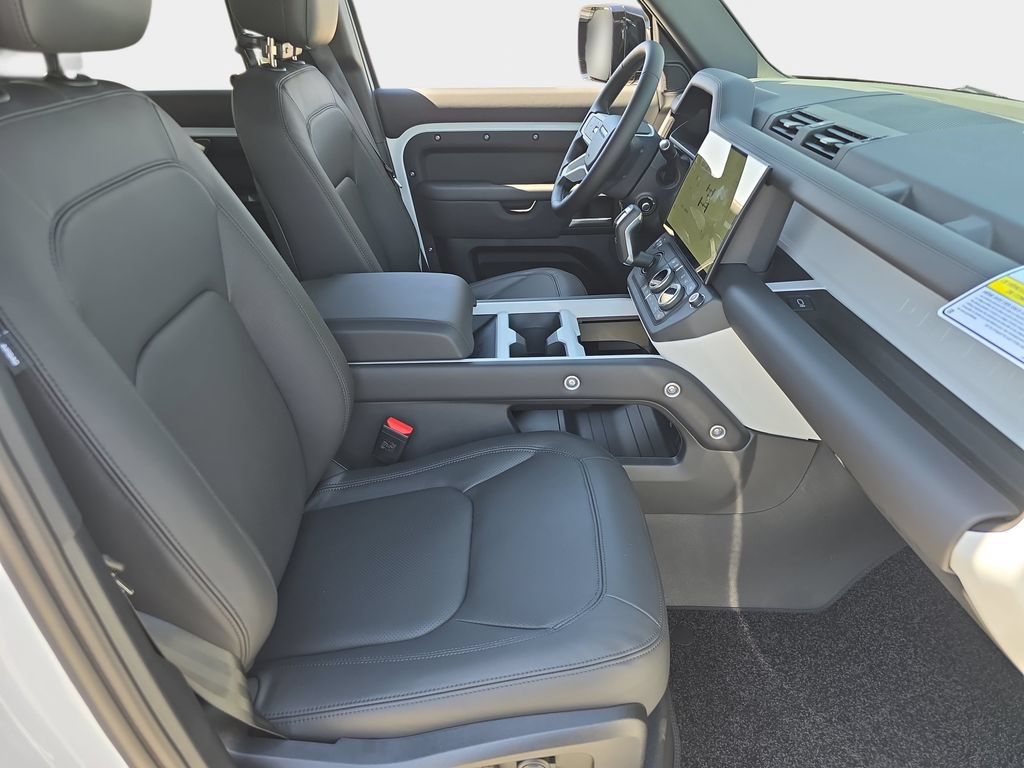New 2026 Land Rover Defender 110 S AWD/4WD image 10