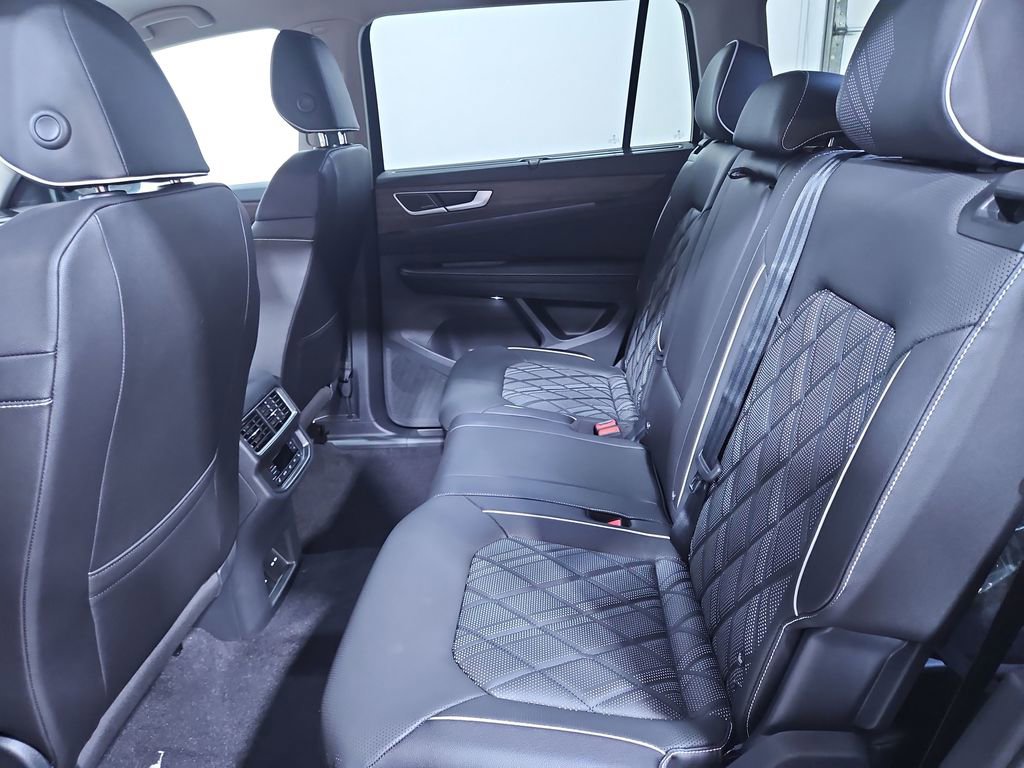 New 2026 Volkswagen Atlas SEL Premium R-Line image 25