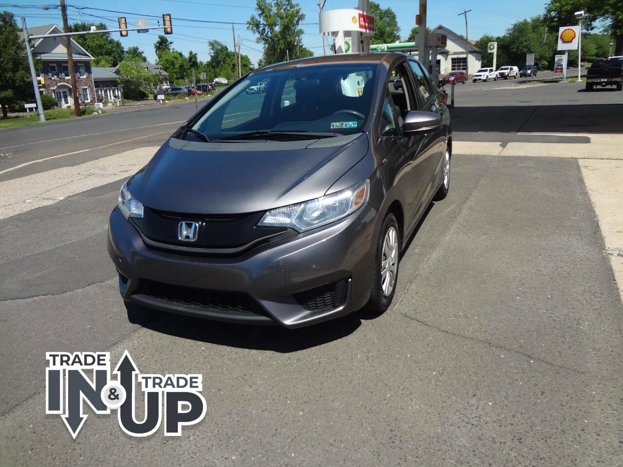 Used 2017 Honda Fit LX image 1