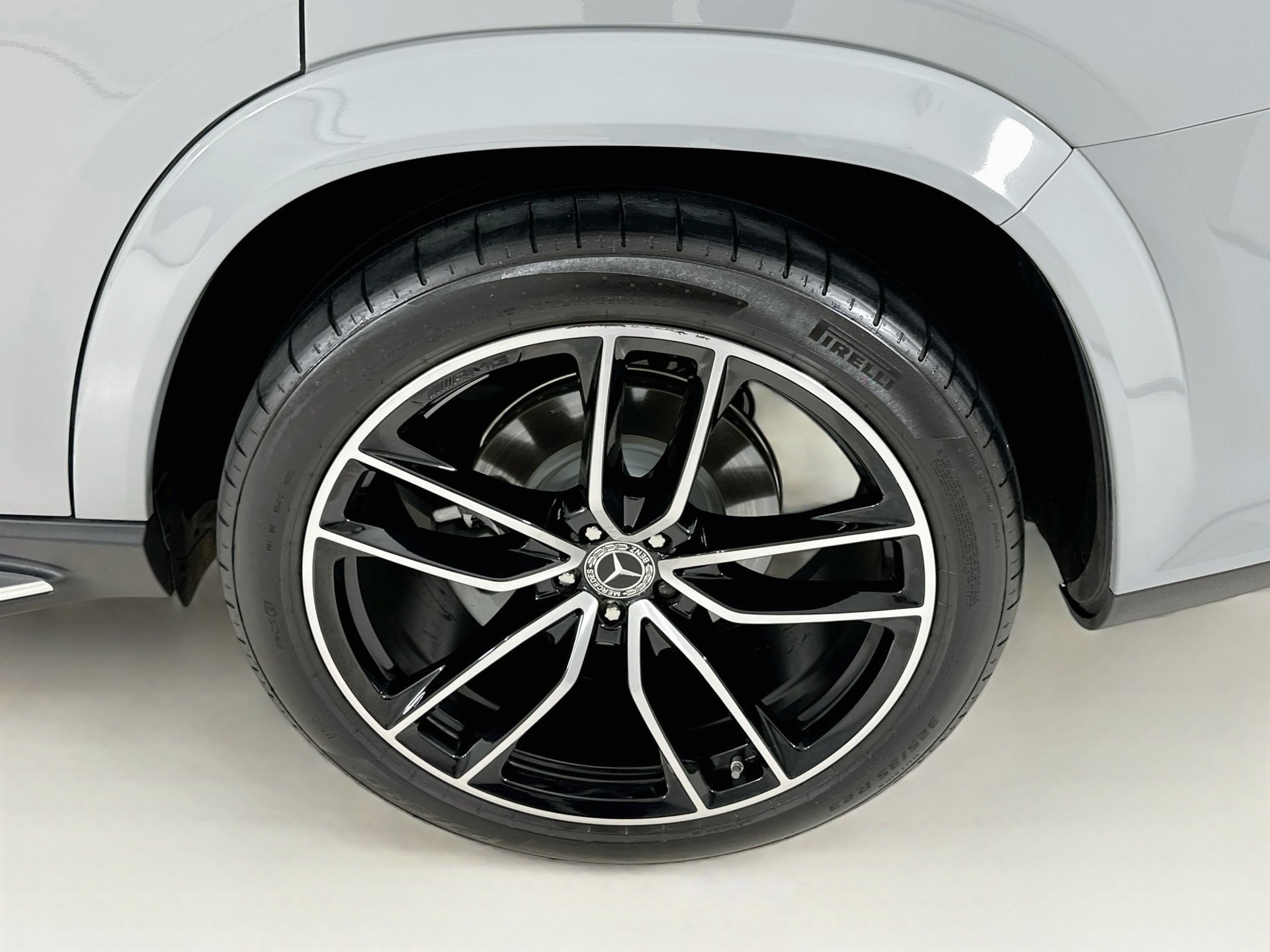 Certified 2026 Mercedes-Benz GLS 580 4MATIC image 35