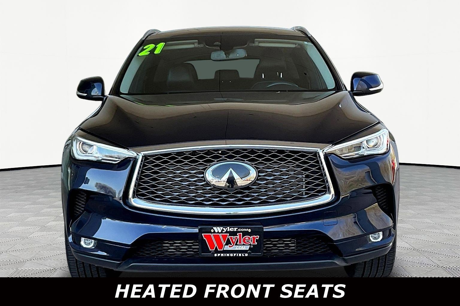 Used 2021 INFINITI QX50 Luxe FWD image 2