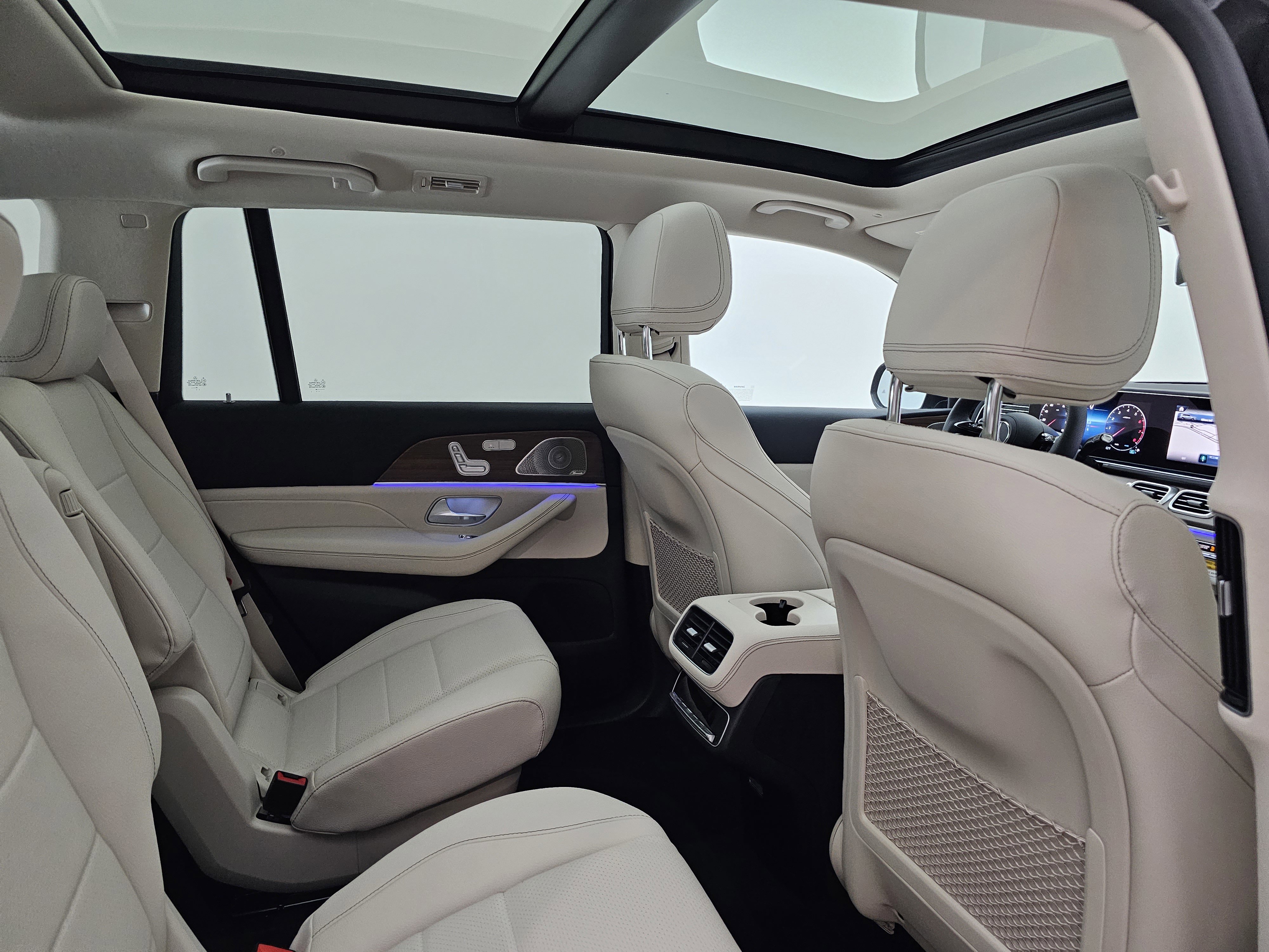 New 2026 Mercedes-Benz GLS 450 4MATIC image 30