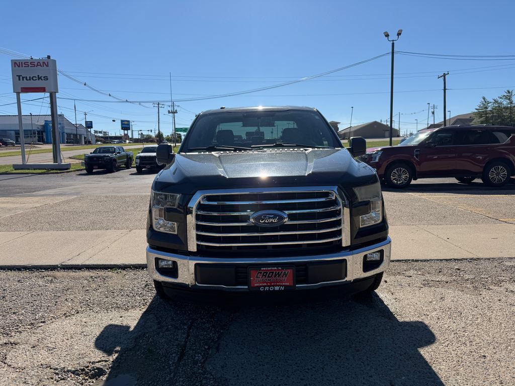 Used 2015 Ford F150 XLT w/ Equipment Group 301A Mid RWD image 2