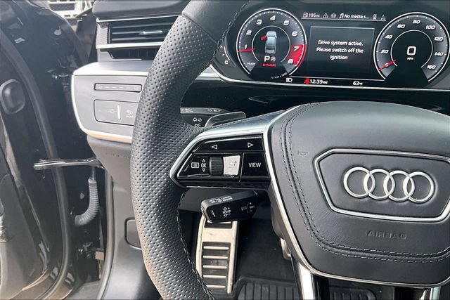Used 2024 Audi S8 w/ S8 Comfort Plus Package AWD/4WD image 20