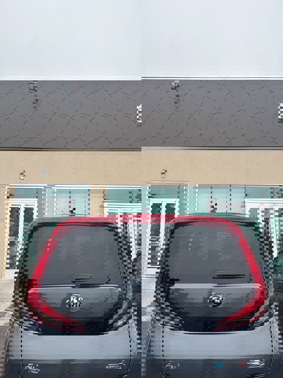 Certified 2021 Kia Soul S image 5