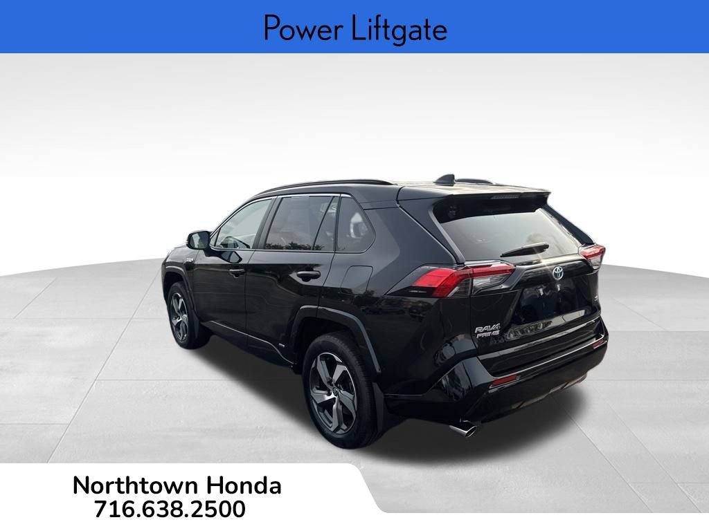 Used 2023 Toyota RAV4 SE w/ Weather & Moonroof Package AWD/4WD image 7