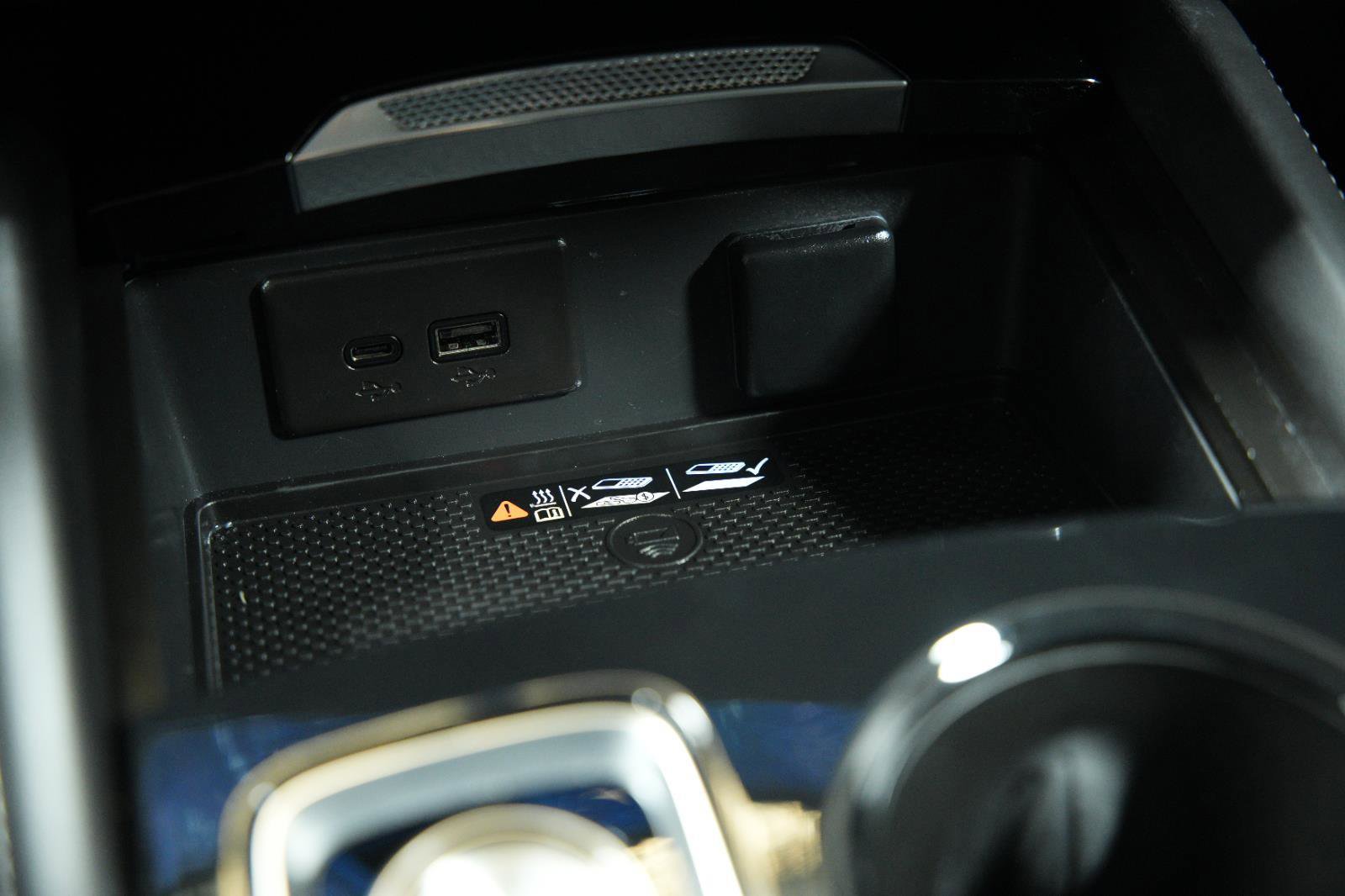 Used 2025 Buick Envision Sport Touring image 41