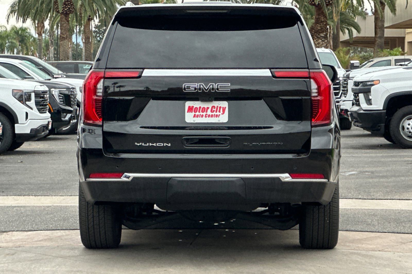 Certified 2025 GMC Yukon Elevation w/ Elevation Premium Package image 5