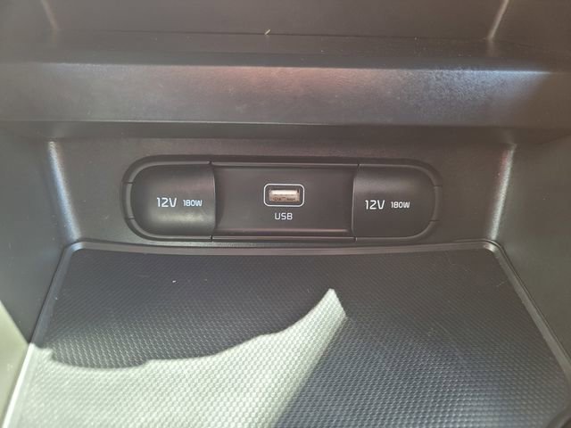 Used 2025 Kia Soul LX w/ LX Technology Package image 24