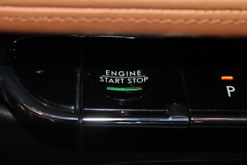 Used 2023 Lincoln Nautilus Black Label AWD/4WD image 29