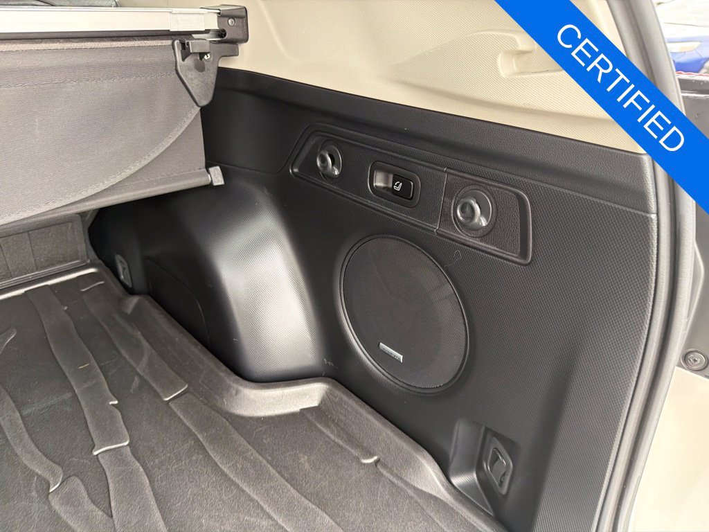Certified 2024 Subaru Forester Touring AWD/4WD image 31