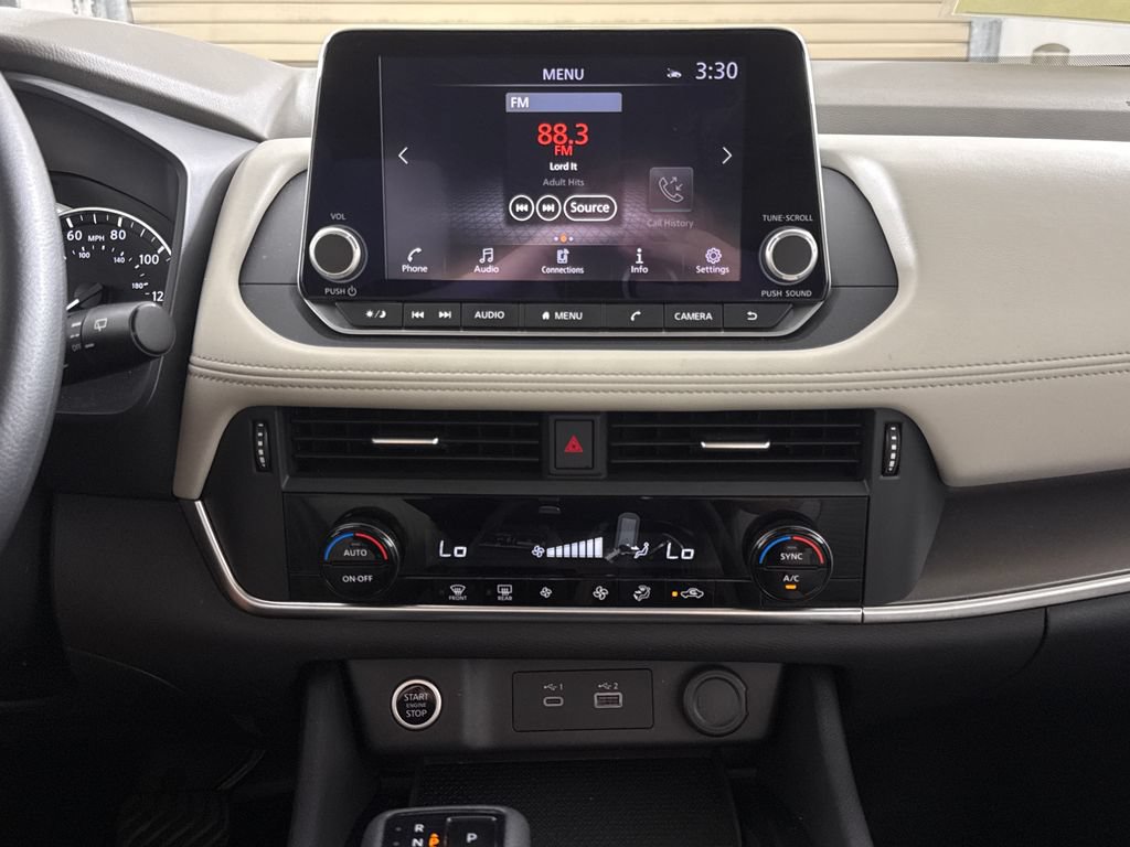 Used 2023 Nissan Rogue SV FWD image 20