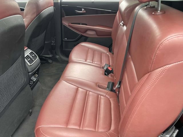 Used 2018 Kia Sorento SX image 17