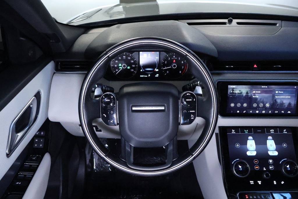 Used 2020 Land Rover Range Rover Velar R-Dynamic S image 16