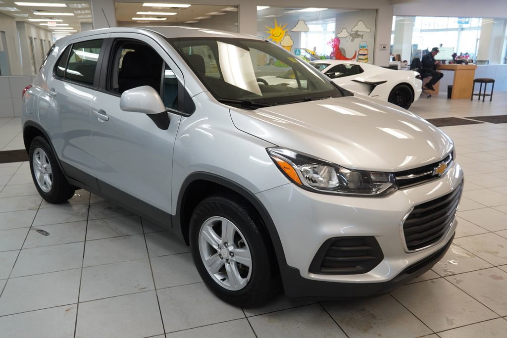 Used 2019 Chevrolet Trax LS image 15