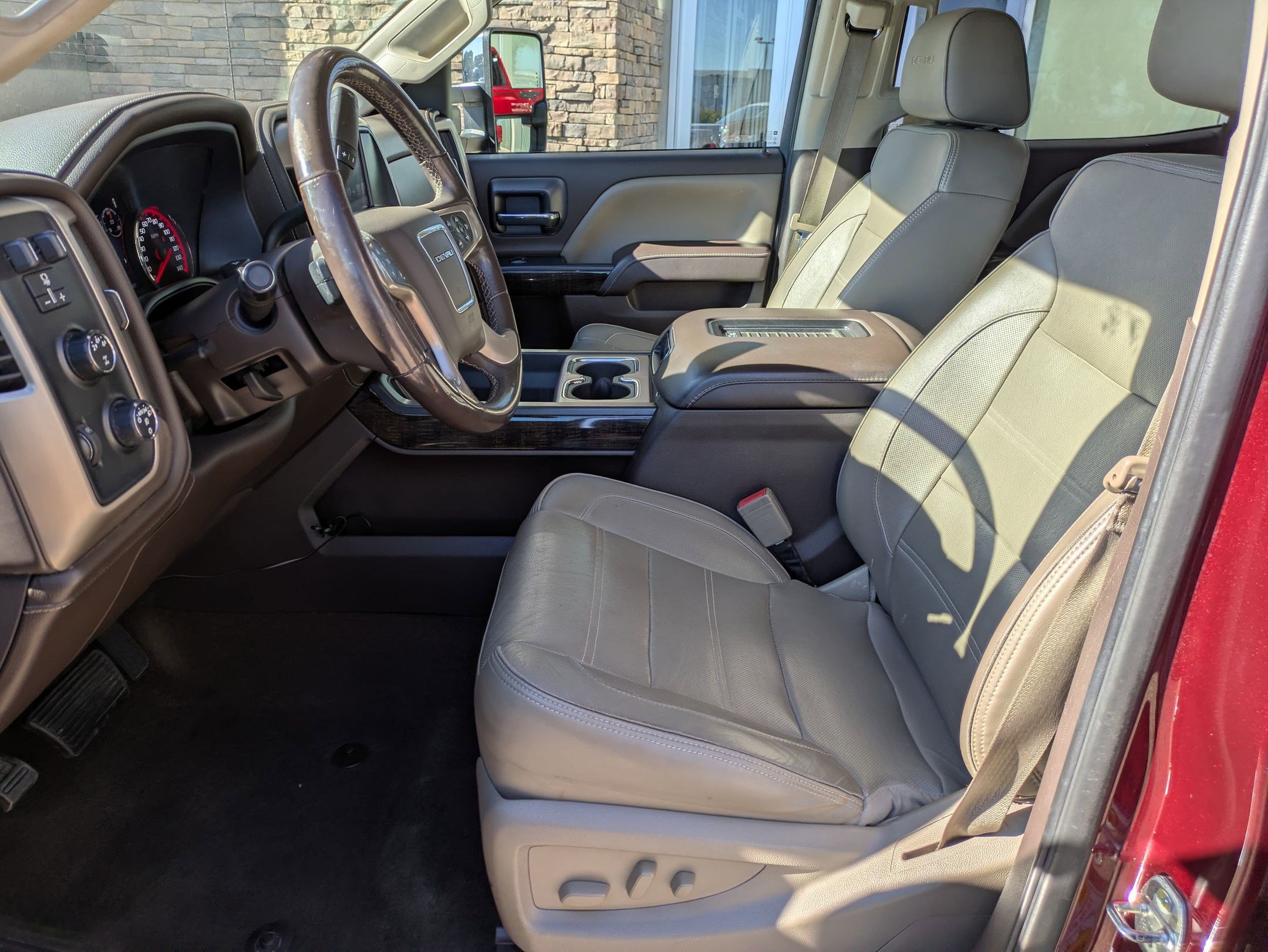 Used 2016 GMC Sierra 2500 Denali w/ Duramax Plus Package image 16