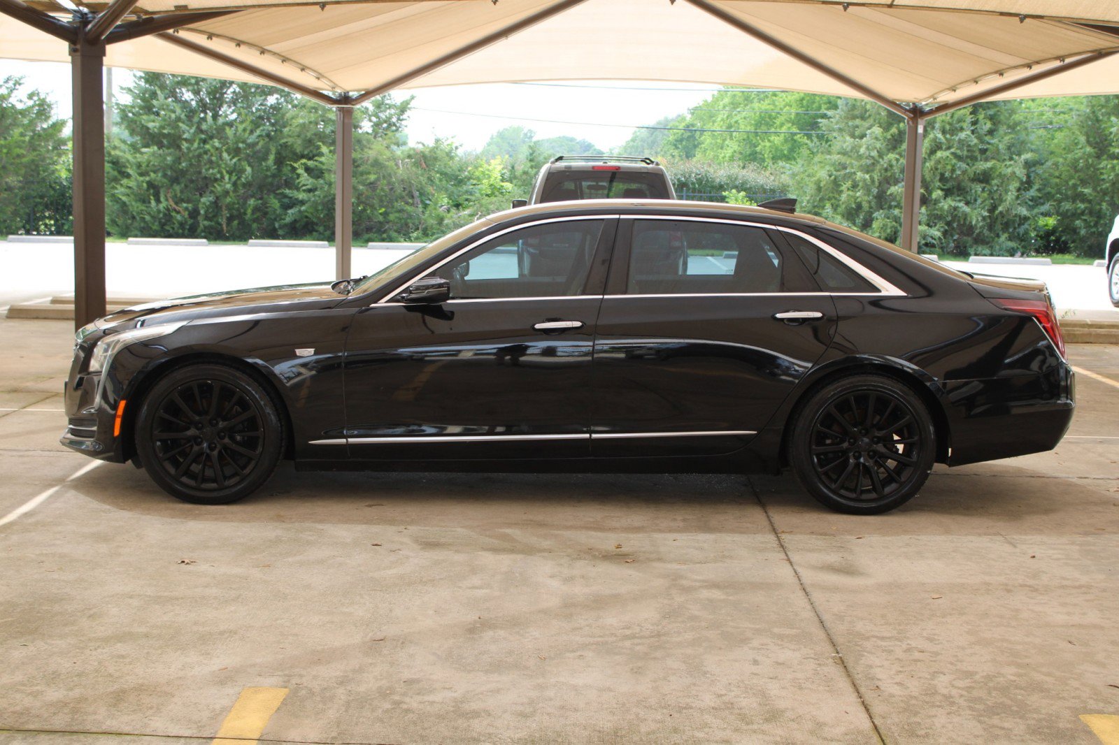 Used 2017 Cadillac CT6 2.0T RWD image 6