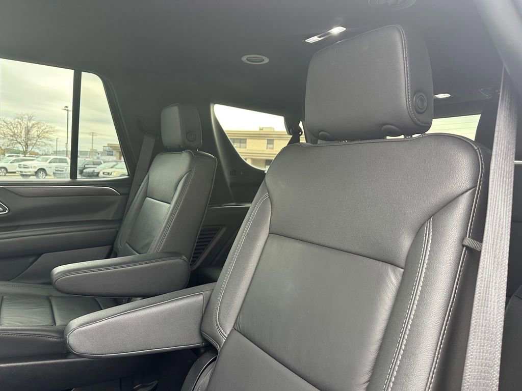 Used 2024 Chevrolet Tahoe LT image 11