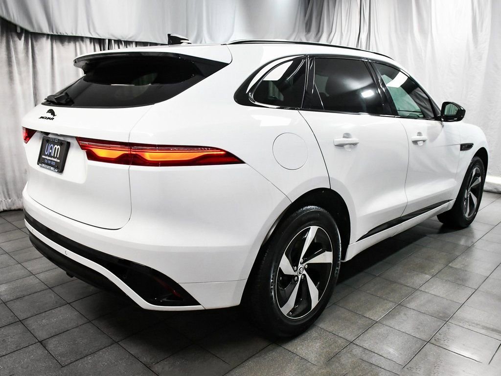Used 2024 Jaguar F-PACE R-Dynamic S image 6