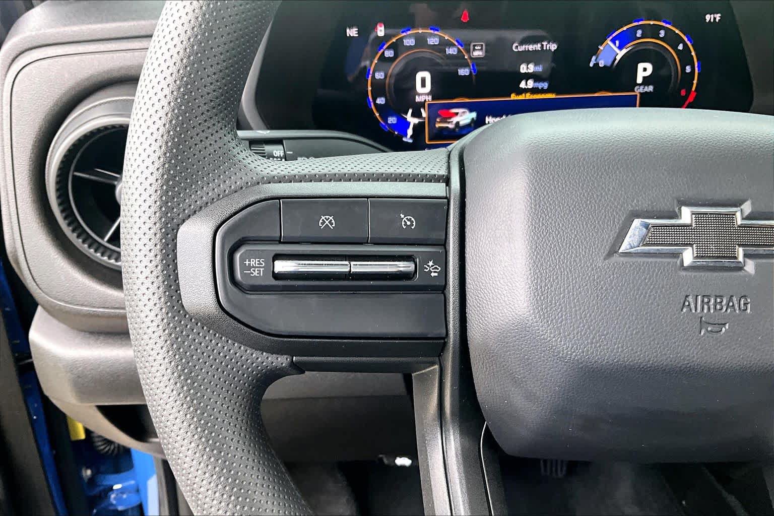 Used 2025 Chevrolet Colorado Trail Boss AWD/4WD image 20