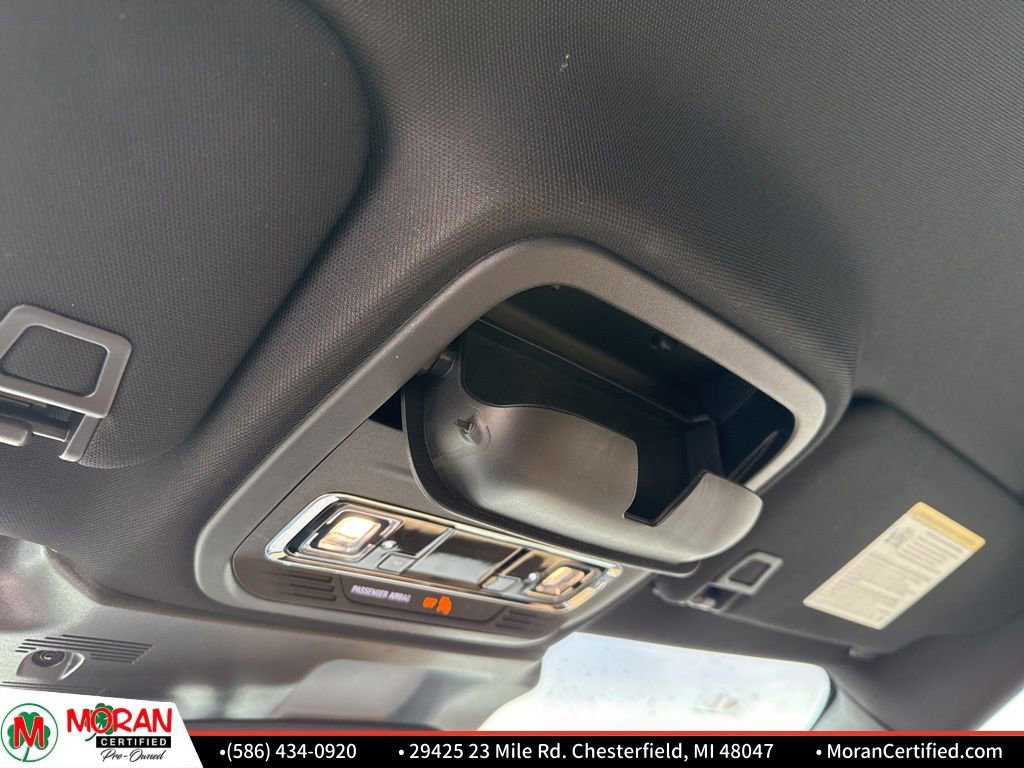 Used 2023 Lincoln Corsair Reserve image 22