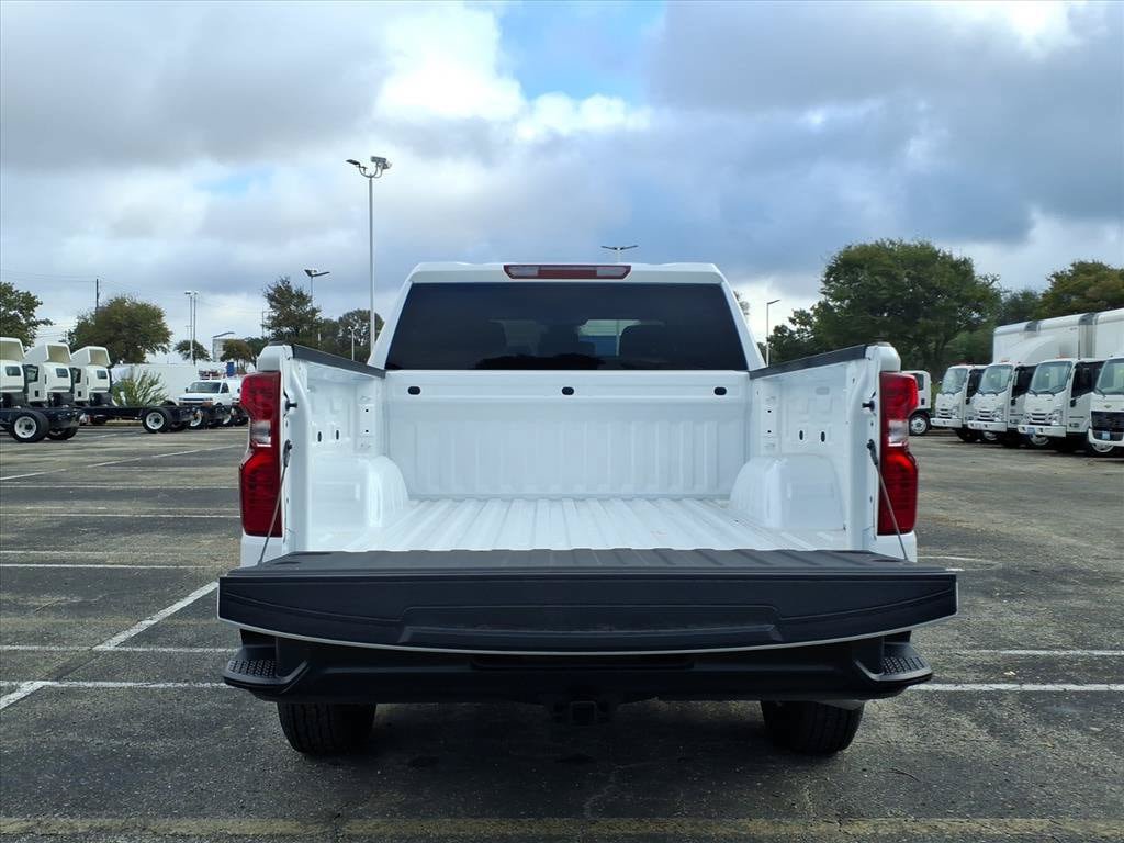 New 2026 Chevrolet Silverado 1500 W/T w/ WT Value Package RWD image 12